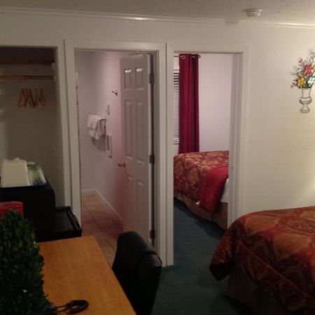 Holiday Motel Bend Eksteriør bilde