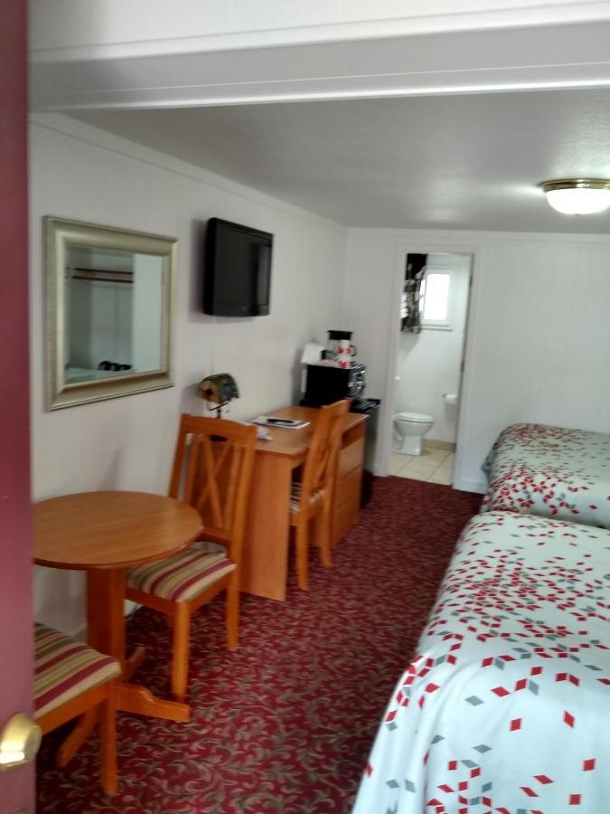 Holiday Motel Bend Eksteriør bilde